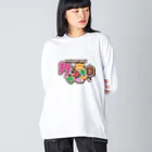 串カツワールドの串カツの妖精クシニョロ（クシニョロワールド） ビッグシルエットロングスリーブTシャツ