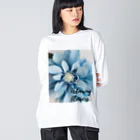 Blue @ Walkerの可愛い花 Big Long Sleeve T-Shirt