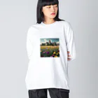 ハピネスの廃墟と花 ビッグシルエットロングスリーブTシャツ