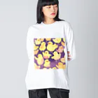 かるるんショップのハッピーひよこシリーズ　 Big Long Sleeve T-Shirt