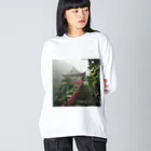 AQUAMETAVERSEの山頂にある神秘的な神社 アメジスト2846 Big Long Sleeve T-Shirt