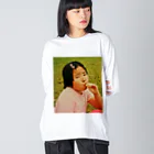 隣の芝生のUCHInoNE-CHAN#1 Big Long Sleeve T-Shirt