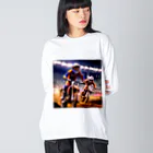 Bikers' Galleryのチャンピオンライド：モトクロスアクション Big Long Sleeve T-Shirt