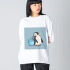 ganeshaのかわいいペンギンとおもちゃのバケツ Big Long Sleeve T-Shirt