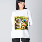 こいびとみち【恋愛♡婚活クリニック】のかわいい子猫と蝶々が仲良く遊んでいる様子✨ Big Long Sleeve T-Shirt