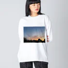 さちの部屋のとある日の夕焼け Big Long Sleeve T-Shirt