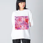 オンラインショップイエローリーフのハート　赤　ピンク　紫　可愛い Big Long Sleeve T-Shirt