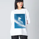 IMABURAIのClimbing the clouds Big Long Sleeve T-Shirt