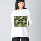 onehappinessの肉球　迷彩柄 Big Long Sleeve T-Shirt