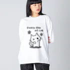 おはまじろうのお店のevery day of cat ビッグシルエットロングスリーブTシャツ