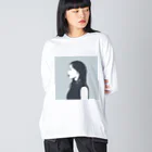 R-design STOREのクールな女性の横顔 ビッグシルエットロングスリーブTシャツ