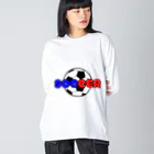 happy_25chanのサッカーボール柄（赤/青） ビッグシルエットロングスリーブTシャツ