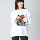 nidan-illustrationの“HIGH ROLLER” Big Long Sleeve T-Shirt