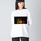 おもちのみぎあしぱんぷきん Big Long Sleeve T-Shirt