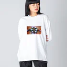 MORWのソフィフラワー Big Long Sleeve T-Shirt