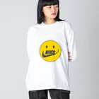 グラフィンのNIKO ! ナイキじゃなくてニコです。 Big Long Sleeve T-Shirt