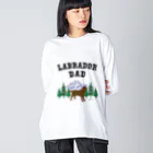 ハッピー・ラブラドールズの　Labrador Dad チョコレートラブラドール Big Long Sleeve T-Shirt