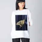 かめおうのちょうちょグロない？ Big Long Sleeve T-Shirt