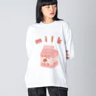 ひるね本箱　Hirune Honbako のいちごミルク Big Long Sleeve T-Shirt