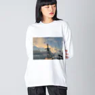 Aki’s design shopの(セール中)Sunset over the tower Big Long Sleeve T-Shirt