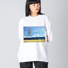 皮脂分泌の部屋(おもしろ/奇抜/個性的)の浮遊男 Big Long Sleeve T-Shirt