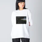 FIAT LUXのAbduction ビッグシルエットロングスリーブTシャツ