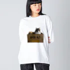 ネコランド商店の取扱注意猫 Big Long Sleeve T-Shirt