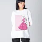 Jojo Yan | A Fashion Illustratorのピンクスカート ビッグシルエットロングスリーブTシャツ