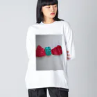 ねこの森でお散歩のキラキラ立体リボン Big Long Sleeve T-Shirt