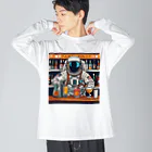 宇宙開発デザイン科の宇宙飛行士のバーテンダー ビッグシルエットロングスリーブTシャツ