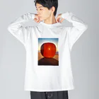 ARTPARTNERの朝焼けのりんご　 ビッグシルエットロングスリーブTシャツ