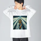 ひのえまるの雪道を歩く小虎 ビッグシルエットロングスリーブTシャツ