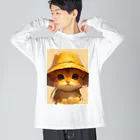 AQUAMETAVERSEの帽子をかぶった可愛い子猫 Marsa ビッグシルエットロングスリーブTシャツ