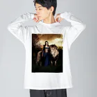 SWQAの女性とライオン Big Long Sleeve T-Shirt