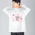 三つ子の部屋の犬のあずきちゃんがゴリラの真似をした。 Big Long Sleeve T-Shirt