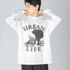 nidan-illustrationの"URBAN LIFE" #1 ビッグシルエットロングスリーブTシャツ