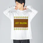 フォーヴァのJUST WALKING Big Long Sleeve T-Shirt