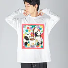 ちょらぷみのチョコレートぱんだ　スイーツパンダ　昭和レトロ　ポップ　パネル柄 ビッグシルエットロングスリーブTシャツ