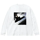 dolphineの空中に浮いてる巨大ギター Big Long Sleeve T-Shirt