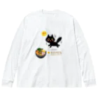 MirofuruDesignのラーメンが大好きな黒猫がラーメンを見つけて驚いている Big Long Sleeve T-Shirt