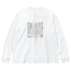 ANTARESの魔法のような森や林の中に登場しそうなデザイン Big Long Sleeve T-Shirt