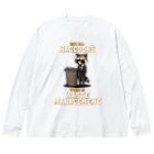 Stylo Tee ShopのNot all Raccoons Work in Waste Management ビッグシルエットロングスリーブTシャツ