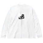 アミュペンのスタイリッシュなスニーカー Big Long Sleeve T-Shirt