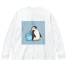 ganeshaのかわいいペンギンとおもちゃのバケツ Big Long Sleeve T-Shirt