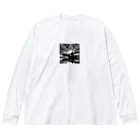 HECreaterの幻想的な貨物機 Big Long Sleeve T-Shirt