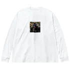 sunday_sataurday_freedayの喜んでいるゴリラ Big Long Sleeve T-Shirt