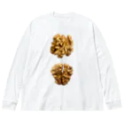 コマタヒチの【美味しい宝石】剥いた胡桃の実 ビッグシルエットロングスリーブTシャツ