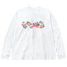 小鳥と映画館のボタニカル ベリーの花 増量版 ビッグシルエットロングスリーブTシャツ