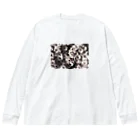 urchins.のMONOQLO Big Long Sleeve T-Shirt