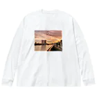 たつみの部屋のふと立ち寄った街並み Big Long Sleeve T-Shirt